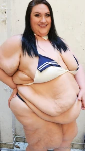Place your hand on your belly and start to explore it glide your