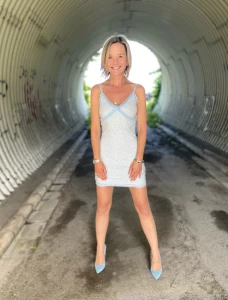 Ich warte im tunnel in halterlosen str mpfen i m waiting in the tunnel part 2