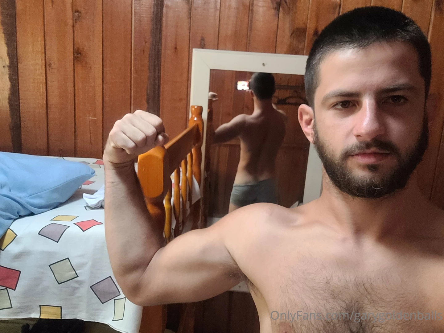 Your str8 bro posts this morning selfie on instagram asking if he 