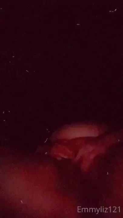 I was so horny over a picture i got and i had to touch myself 