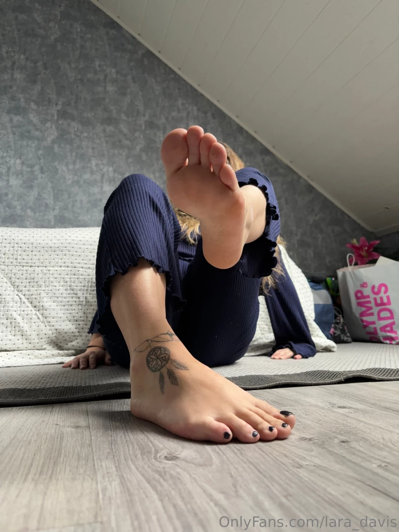 Happy new year bitches tell me you wishes for 2025 part 1 