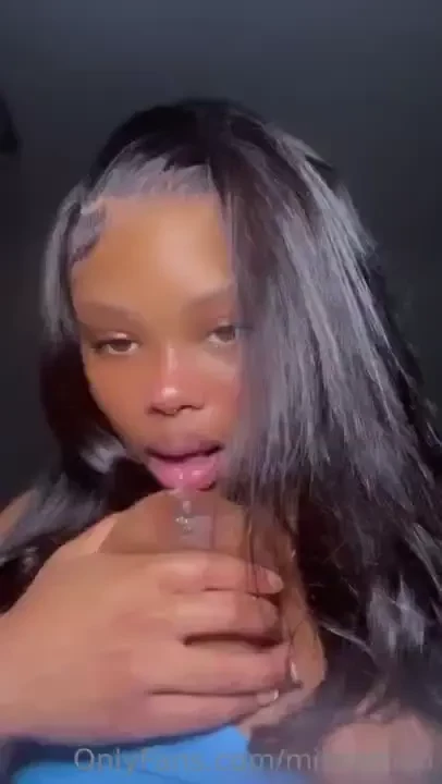 Can you come lick on them 