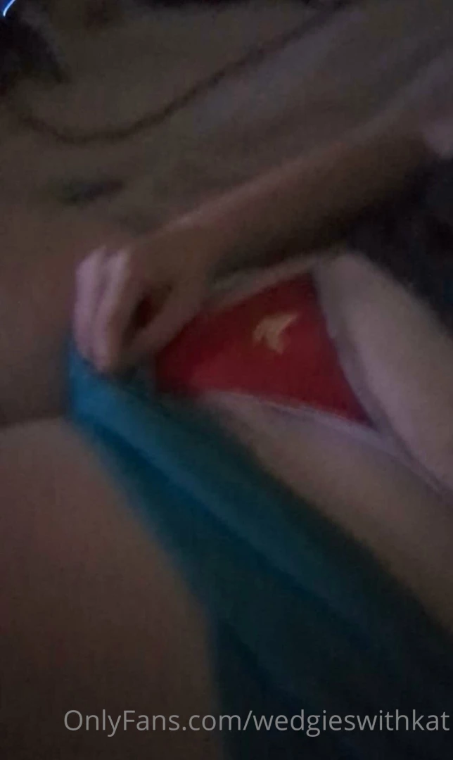 Pov you got sent a couple of snapchats from me 