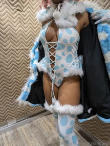 Happy halloween what did you dress up as i was a silly little hucow