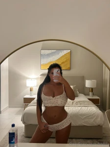 Swipe to see without the pj ssss part 1