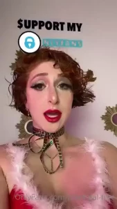 Plant-gal join for 3 and get spoiled with presents