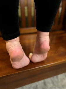 More soles and arches to drool over part 1