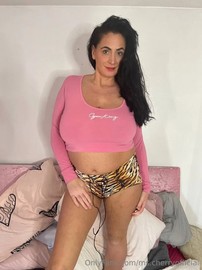 If you want my full attention then todays a good day because my dms 