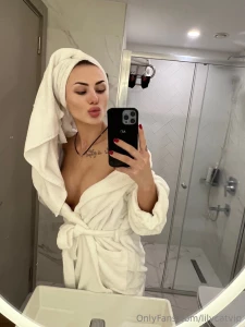 I love the feeling of waking up in the afternoon soo i guess good