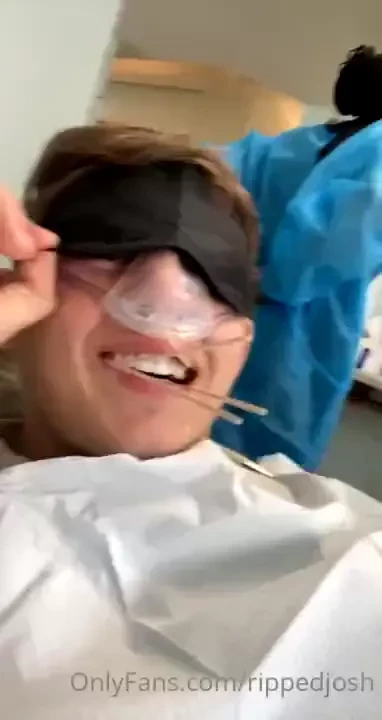 Well didn t know if i wanted to post this because i m not naked haha part 1 