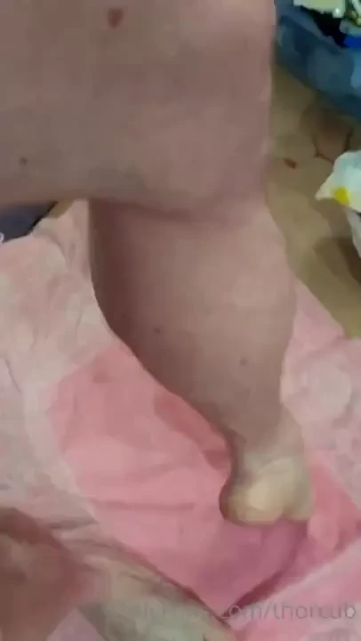 Morning flex in the kitchen 