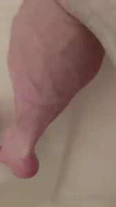 Shower flexing