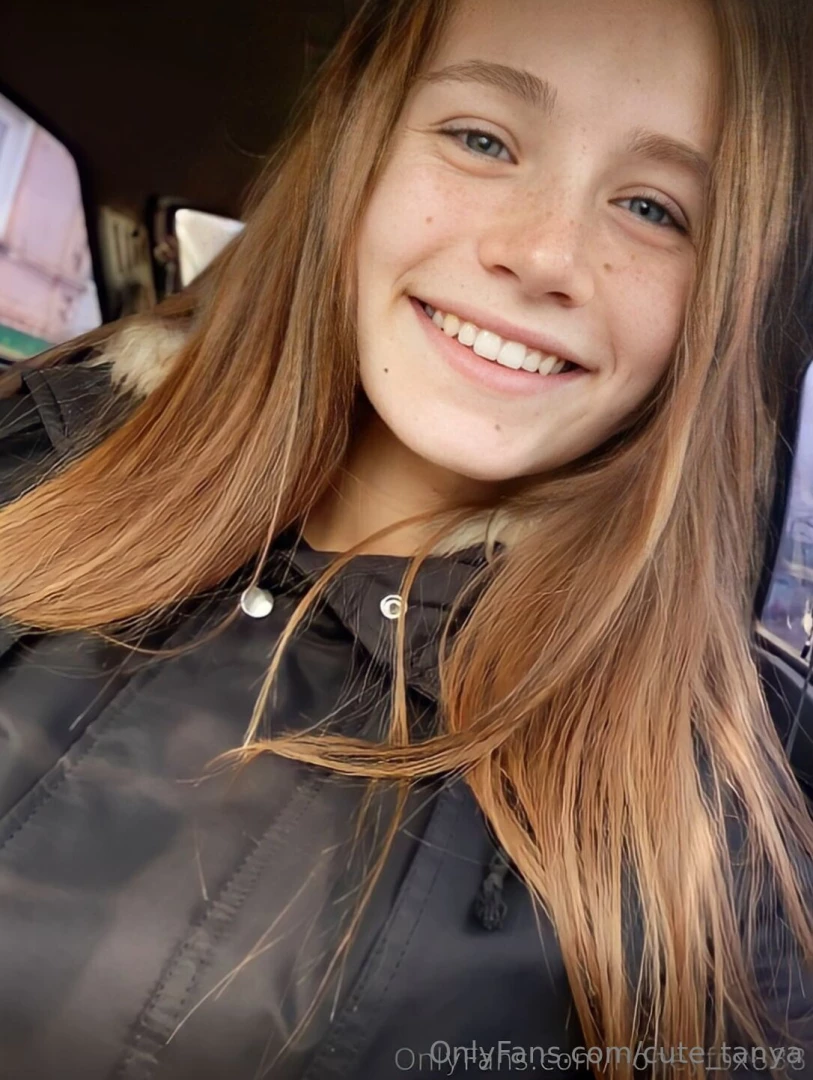 Click here - honeyfox888 this cutie is online and horny show her some part 429 