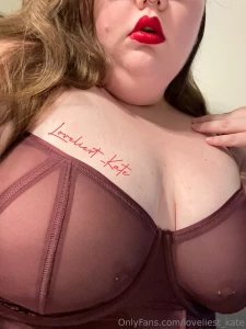 Happy valentines day baby i hope you enjoy your present - kate part 1