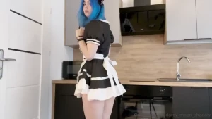 Well who s ready to clean up with me i can handle any dirt in a maid