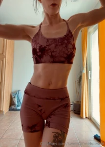 Sheeeeshhhh i feel bigger noticed today i look a bit bigger