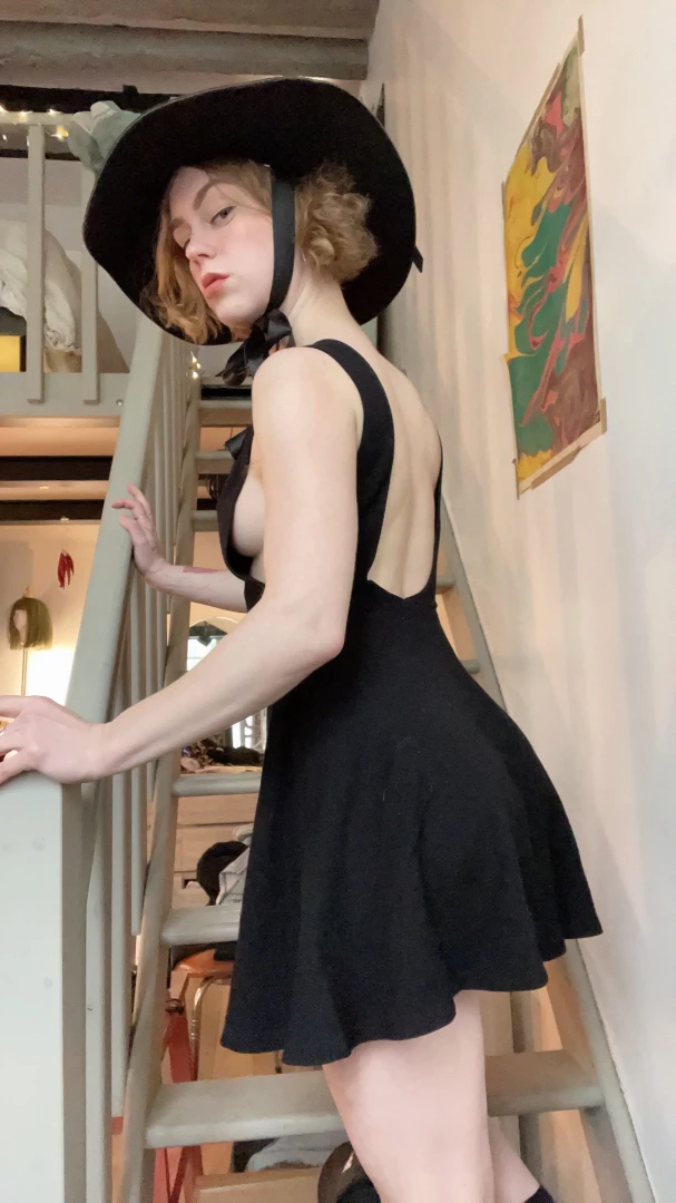 Side boob armpit and booty you re welcome part 1 