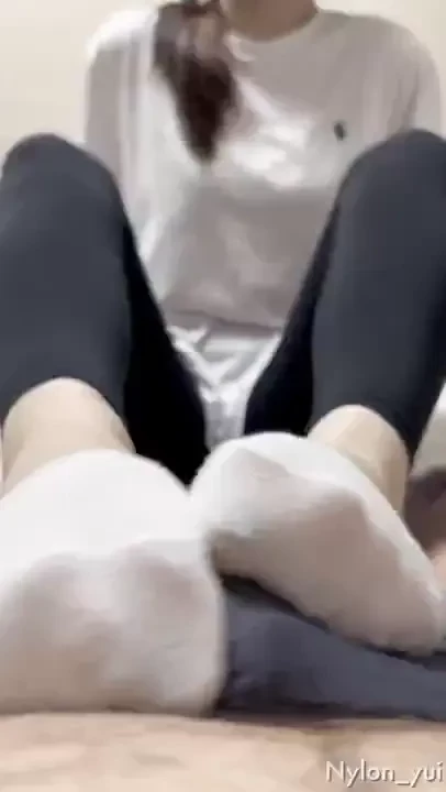 Whitesocks footjob running time 10 33 