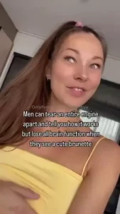 How s your focus when you see a cute brunette