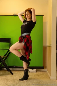 Strong female characters unite i might not be able to do backflips in part 1