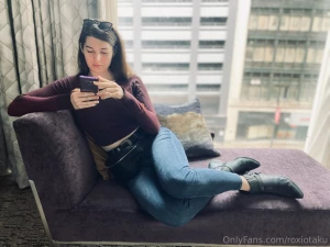 No matter where i am trust and believe i m still binging my anime