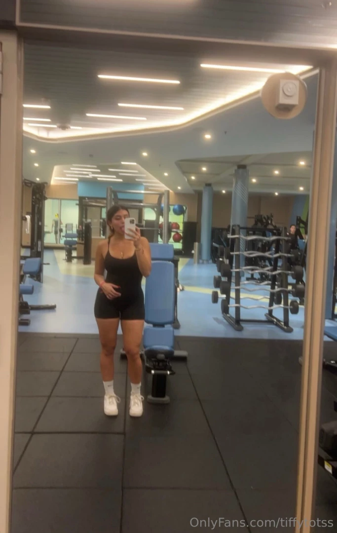 Do you stretch i could use someone to help me stretch more often 