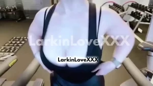 Gooning at the gym for your personal trainer your gym trainer has part 1