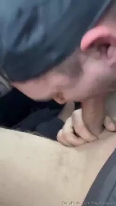 Anyone else like suck on straight chav lads that was soo random 