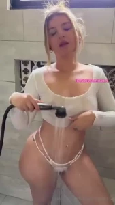 Bueno ahora s quien me va a enjuagar