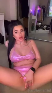Who s online and horny rn part 1
