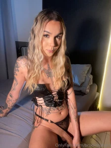 Do you know what i m going to do with my hands well i ll wait for you