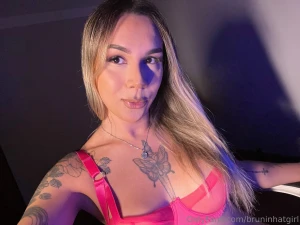 Hey there babe ready to hang out with a star i m on the hunt for