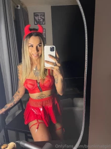 Bruninhatgirl part 5