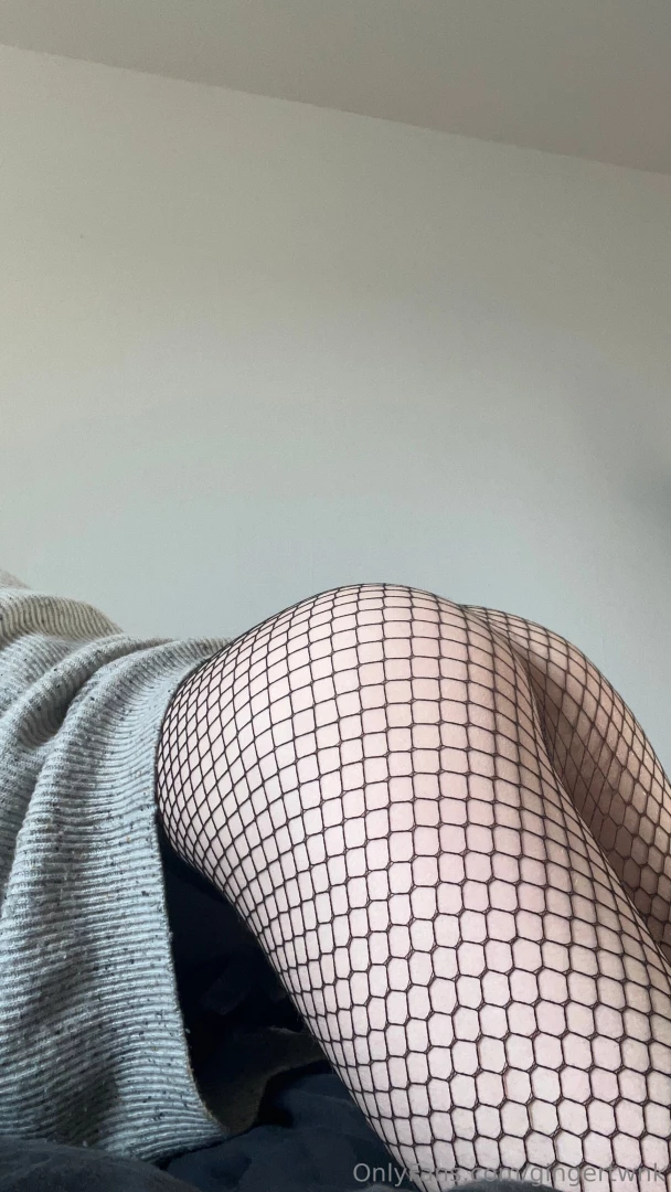 Bringing back the fishnets 