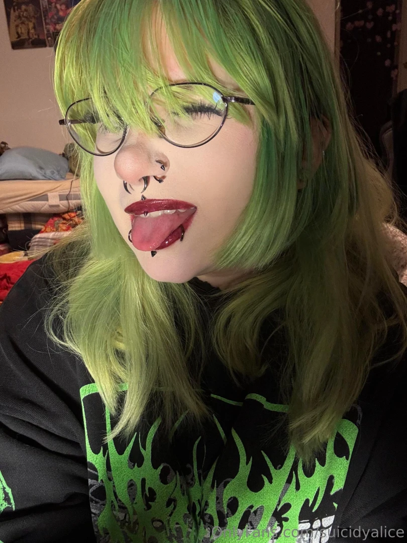 Do u love my piercings 