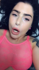 lucyloe - You really should join my no pay to view vip discount link is in my 