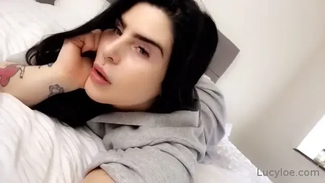 Who s fucking me sleeping doggy today 
