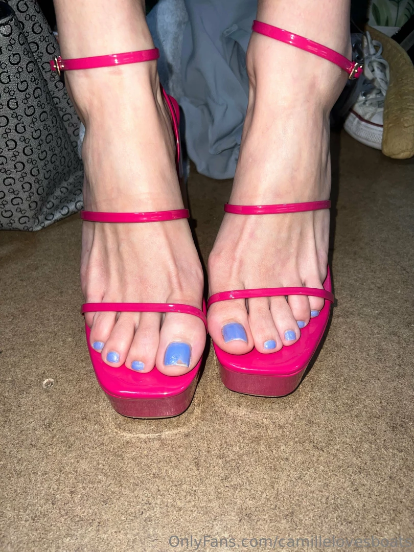 Who here likes feet part 2 