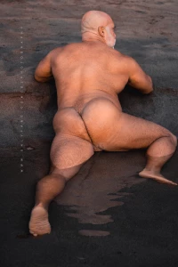 It isn t going to lick itself