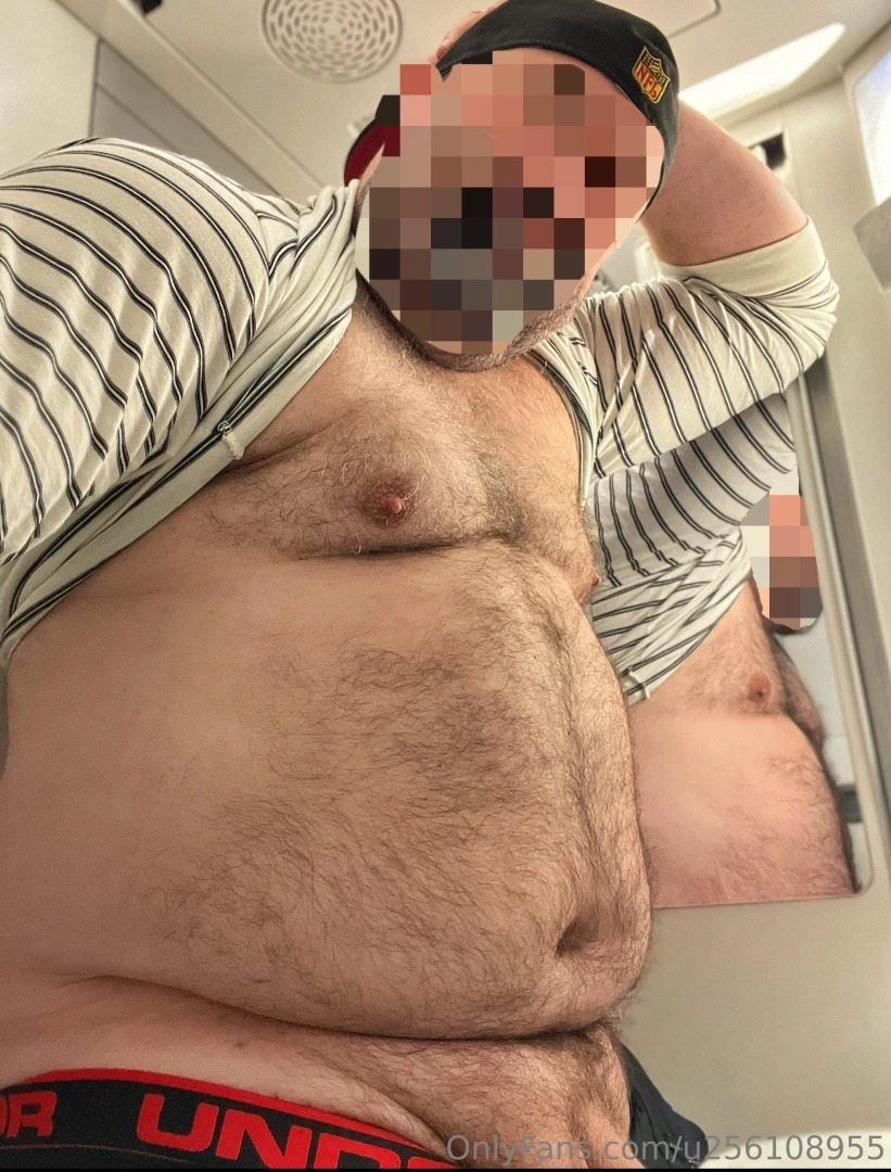 Traveling for work - mile high jerk off club in the plane loo 