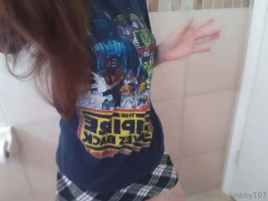 Some shower pics i took when visiting with a friend felt like sharing part 1