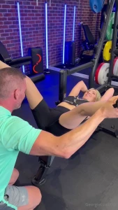 Gym bj and fuck two hot girls are working out and there is an old guy