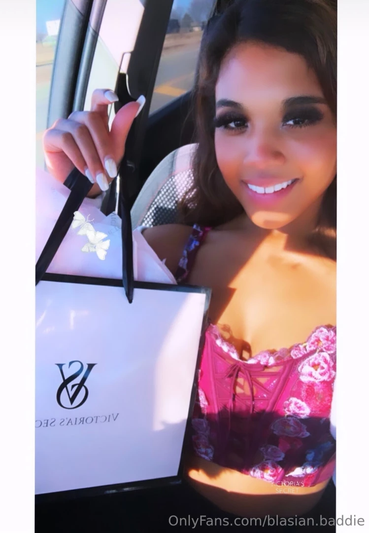 I m ready to model victoria s secret lingerie 