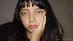 Foxyylittle19 foxyylittle19 twerking video calls and personalized