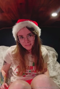 Happy boxing day watch me take my boxers off