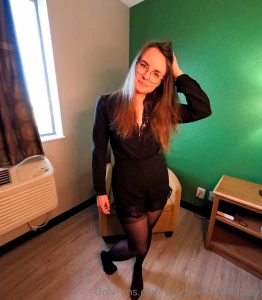 Pretty girl gets dressed up part 4