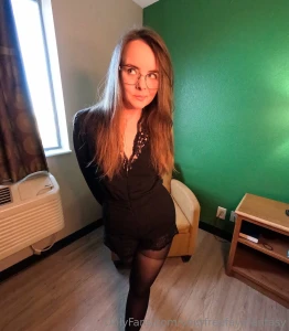 Pretty girl gets dressed up part 6