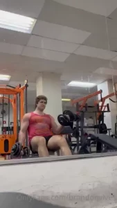 105kg