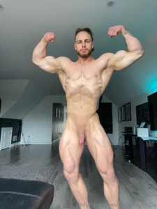 Which pose do i look best part 2