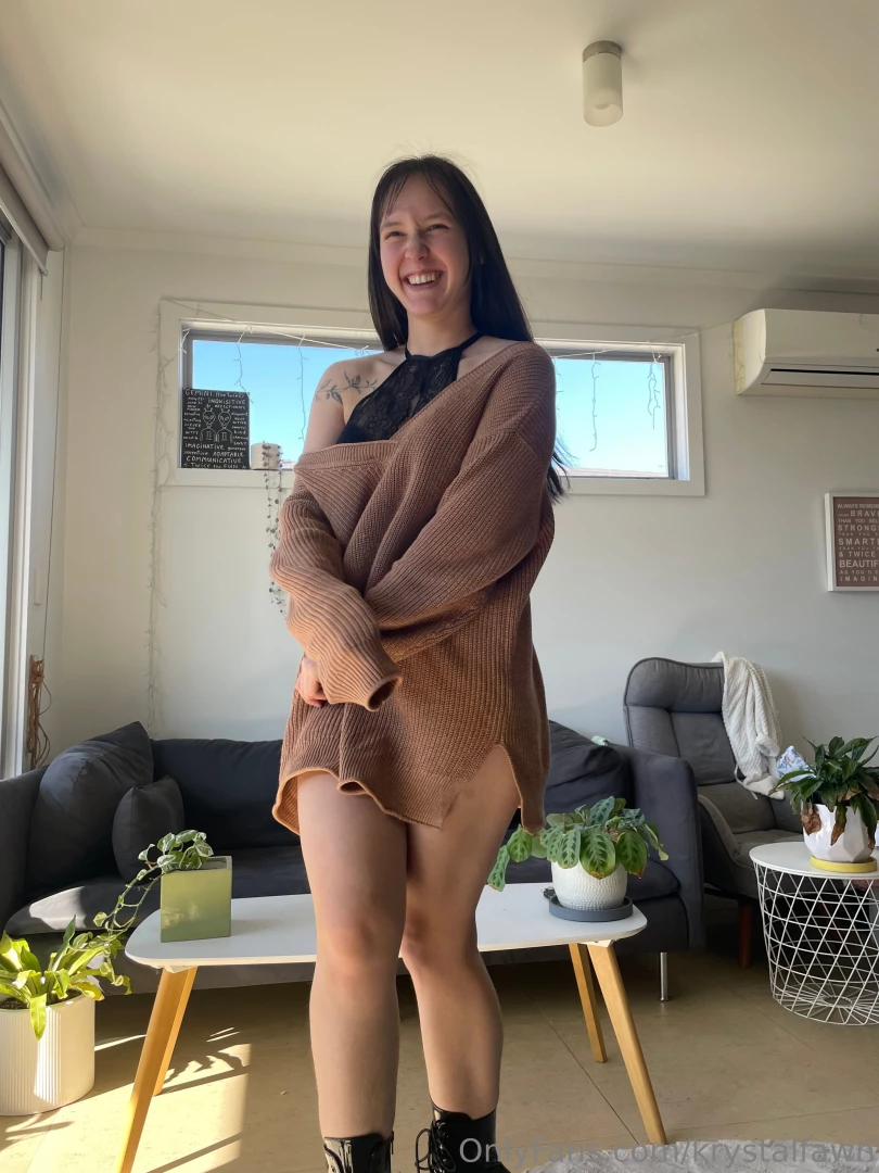 Swipe for cuteness dm me for what s underneath 